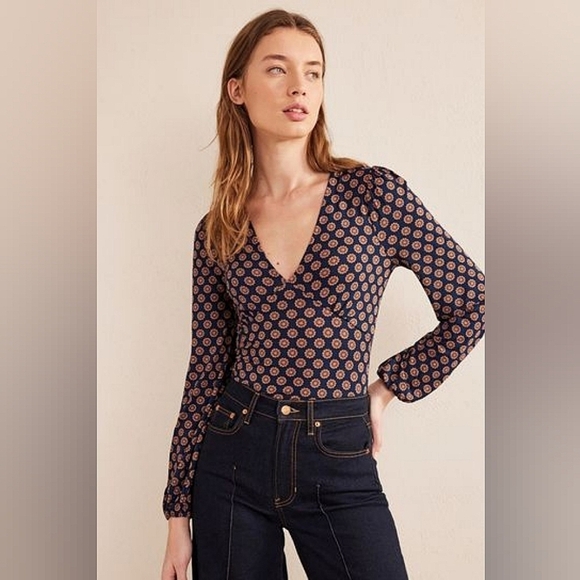 Boden Tops - Boden Plunge V-Neck Printed Jersey Long Sleeve Top Size 12